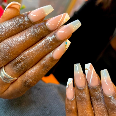 Salon de coiffure afro à Casablanca